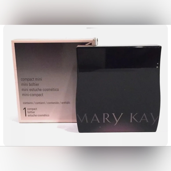 Mary Kay Ivory 5 Crème-to-Powder Foundation with FREE compact! - Picture 5 of 5